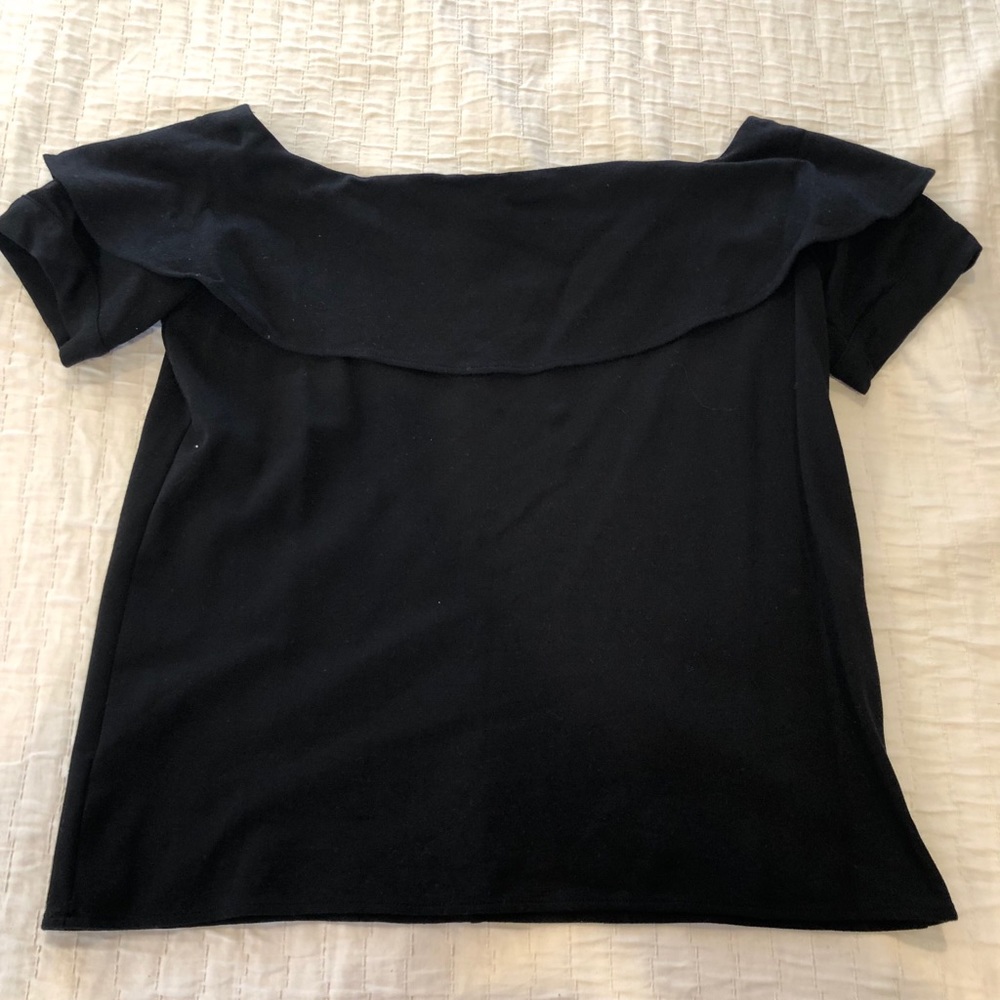 Off the shoulder casual top